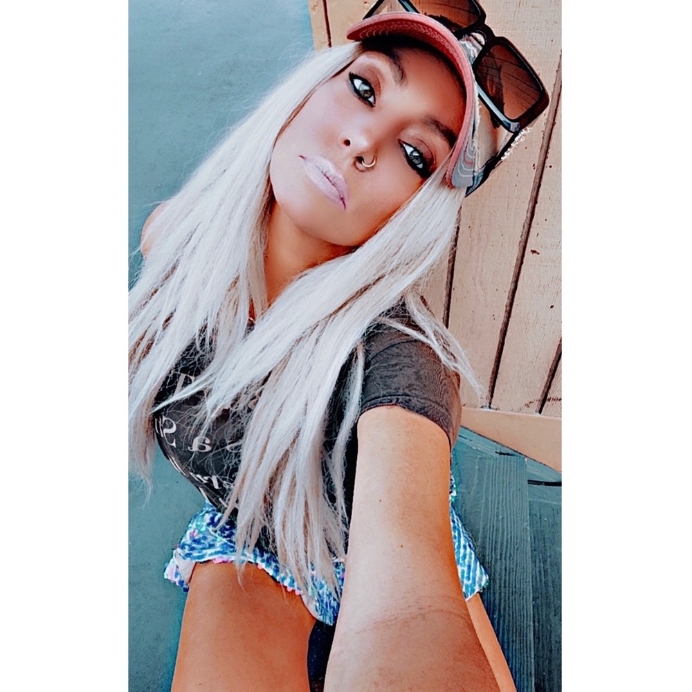 LIVE SHOW LISTING🌹LIKE TO BE NOTIFIED🌹APRIL ROSE LIVE SHOW🌹 - Picture 3 of 13